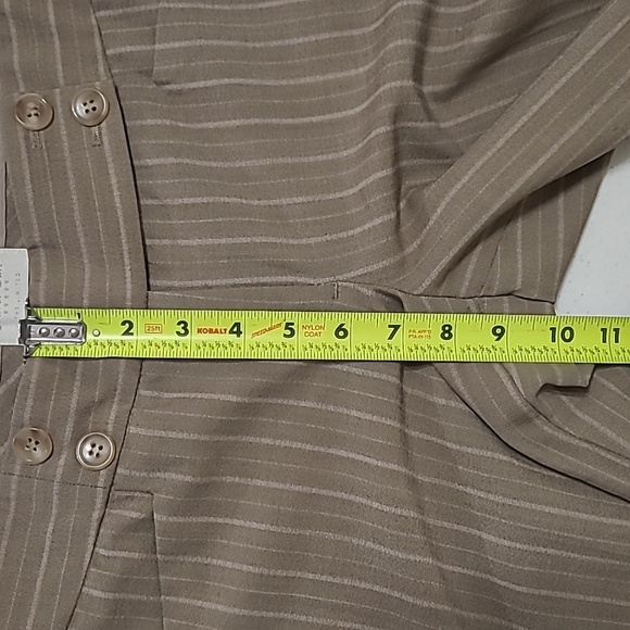 The Limited Tan Striped Wool Blend The Perfect Travel Suit Drew Fit Capri Pants - Picture 9 of 9